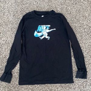 Boys Nike tee